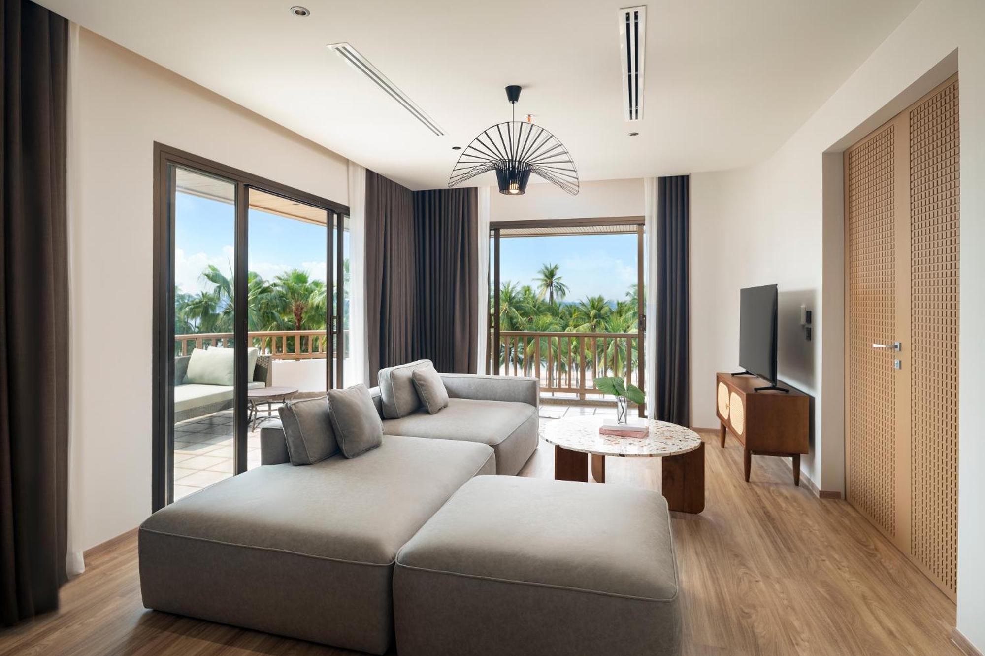 The Tide Resort Bang Saen Bagian luar foto