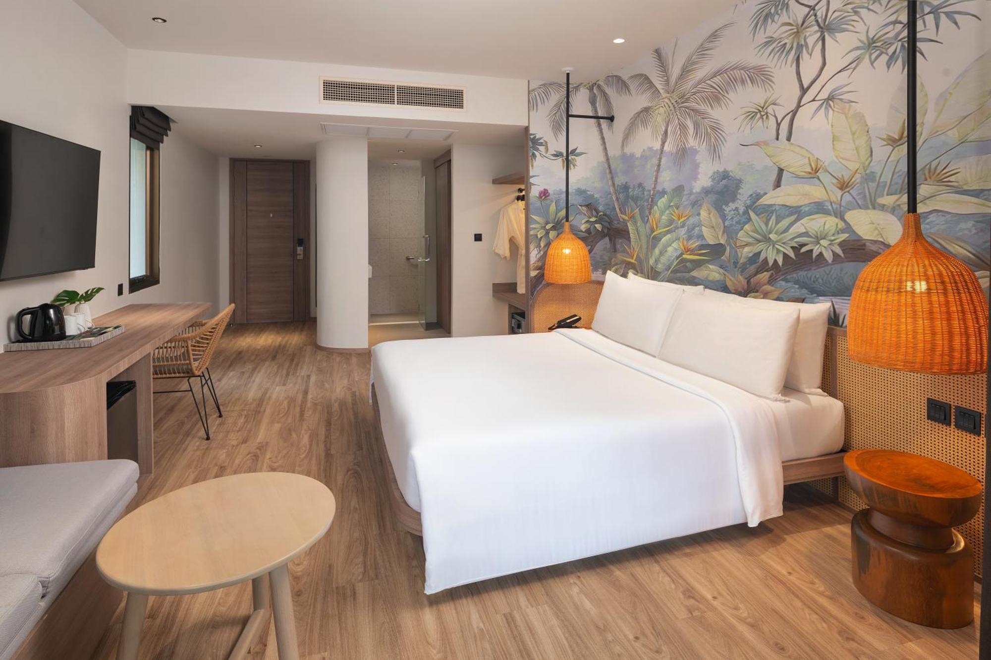 The Tide Resort Bang Saen Bagian luar foto