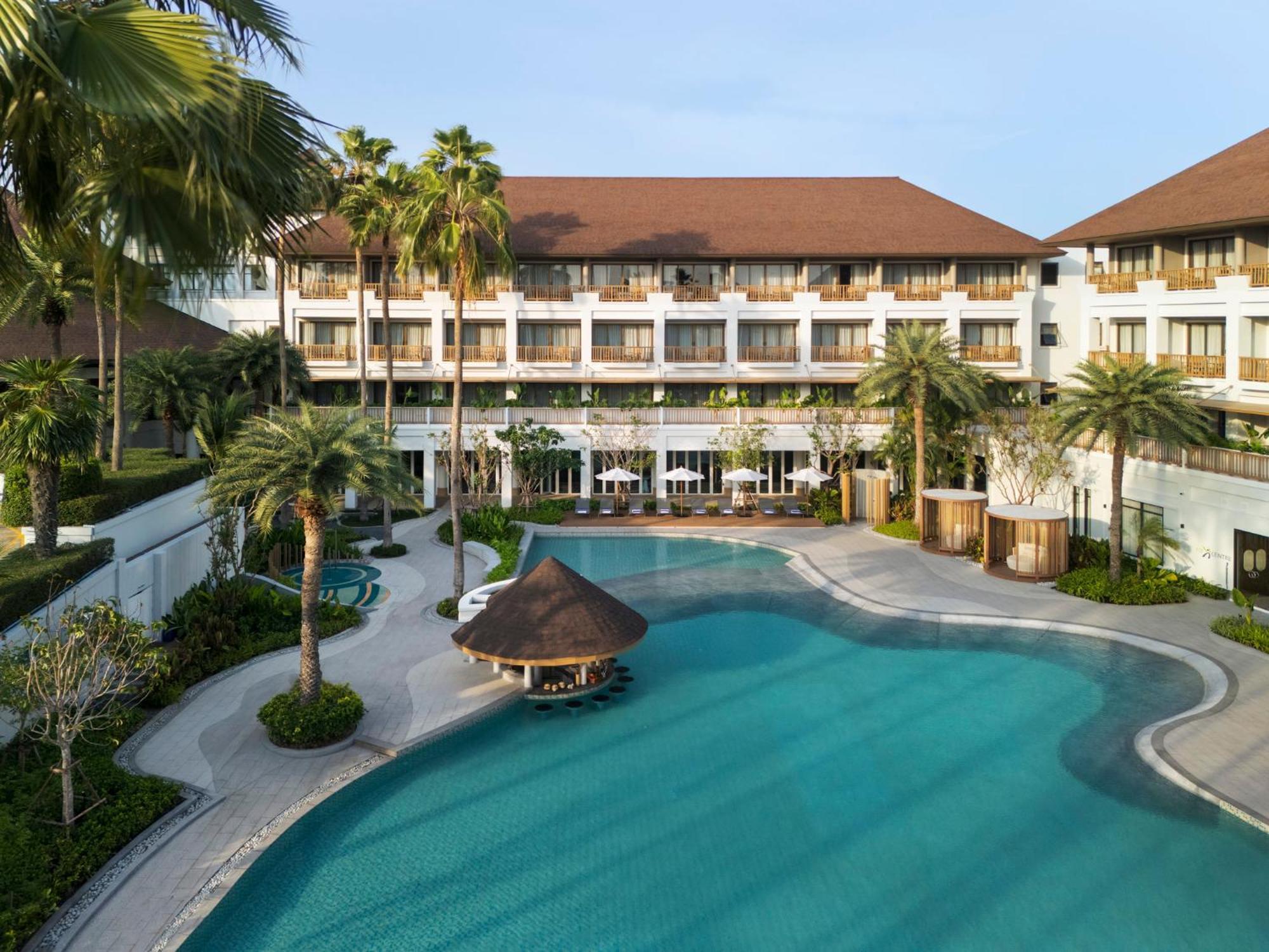 The Tide Resort Bang Saen Bagian luar foto